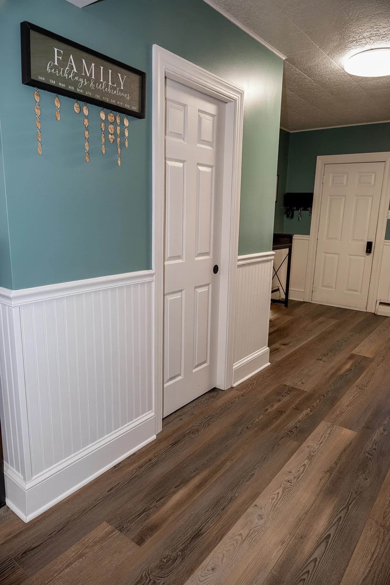 Powder room detail