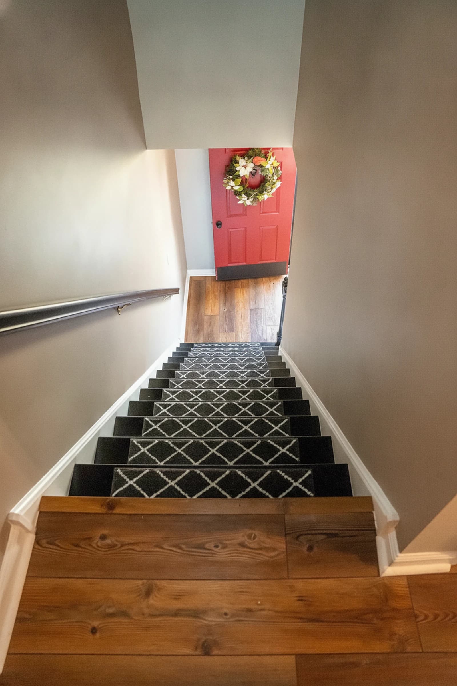 Stair runner & trim