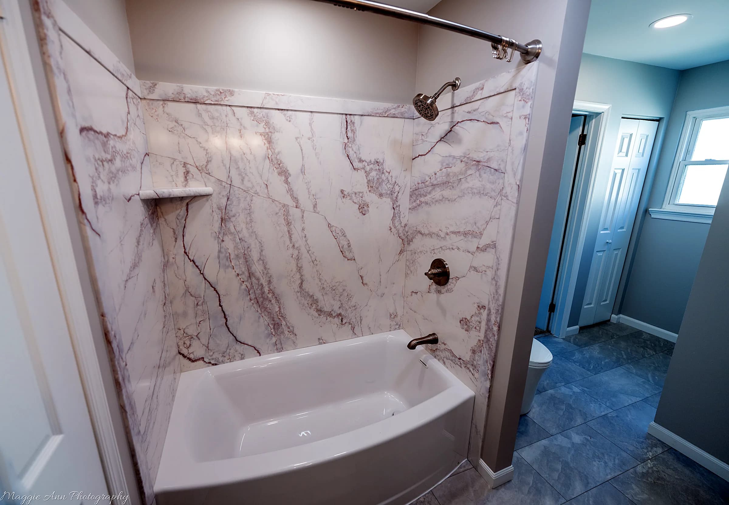 Marble tub surround